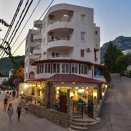 Hotel Galeb Čanj Εξωτερικό φωτογραφία