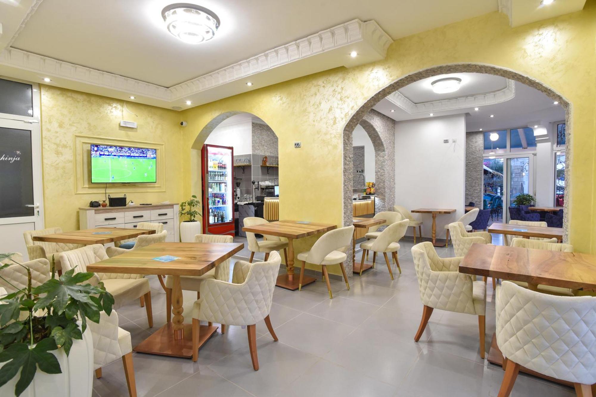 Hotel Galeb Čanj Εξωτερικό φωτογραφία